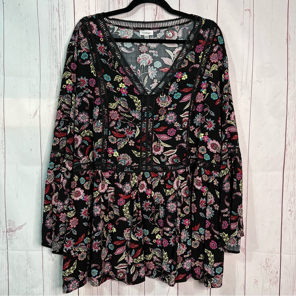 Avenue 26/28 4x Floral Paisley Blouse Long Sleeve Black top, Plus